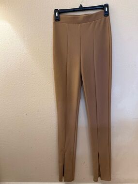 Zara Camel Front-Seam Ribbed Pull-On Pants with Slit